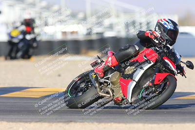 media/Dec-05-2024-Racers Edge (Thu) [[e102e0690b]]/3-B Group/Session 5 (Turn 16)/